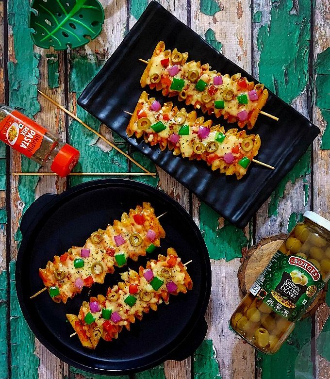 Cheesy Pasta Sticks